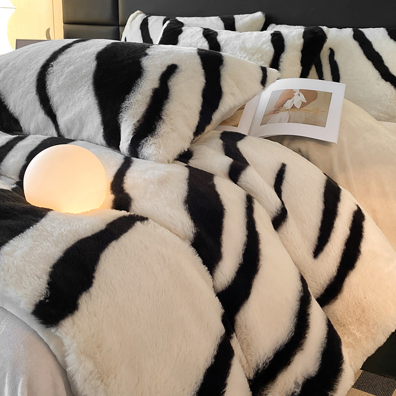 Leopard Print Milk Fiber Bedding Set – Luxury Quilt Cover 4-Piece Set