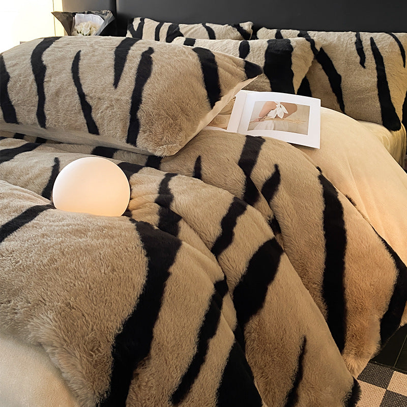 Leopard Print Milk Fiber Bedding Set – Luxury Quilt Cover 4-Piece Set