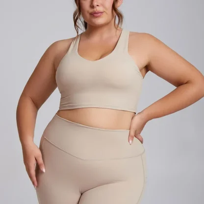 Plus Size Yoga Set for Women – 3XL Workout Outfit with Sports Bra & High-Waist Leggings | Super Stretch Activewear for Curvy Women - Image 2