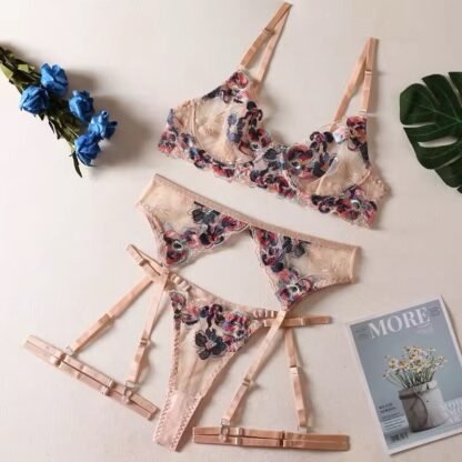 High-Quality Sheer Lingerie Set – Elegant & Sexy Lingerie for Women - Image 7